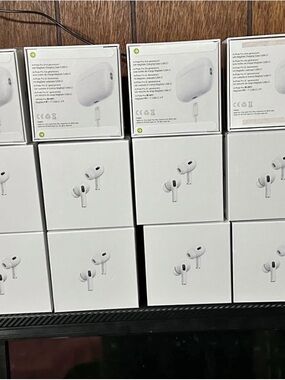 Wireless True AirPods Pro-Style Earbuds in White - Premium Wireless charging